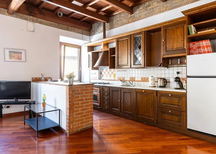 Apt 151 - City Center